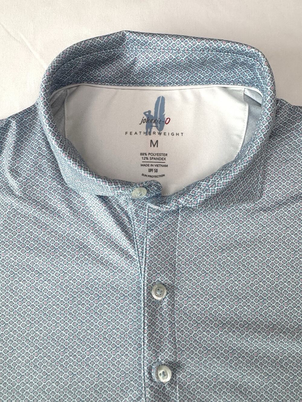 Johnnie-O Featherweight Polo Shirt Men’s Medium Blue Pink Golf Excellent UPF 50+
